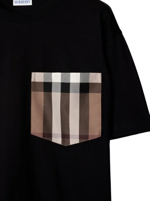 BURBERRY T-shirt with pocket