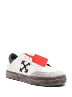 OFF WHITE New Low Vulcanized sneakers