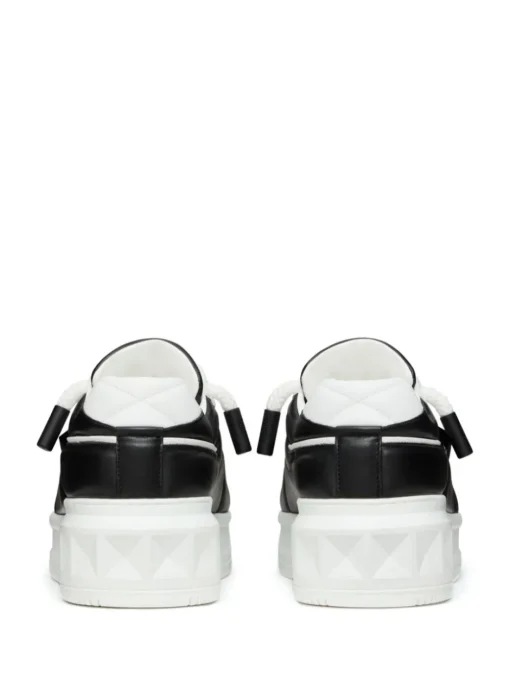 VALENTINO GARAVANI One Stud sneakers