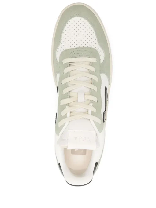 VEJA Sneakers V-10