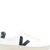 VEJA Urca sneakers with cruelty-free leather application